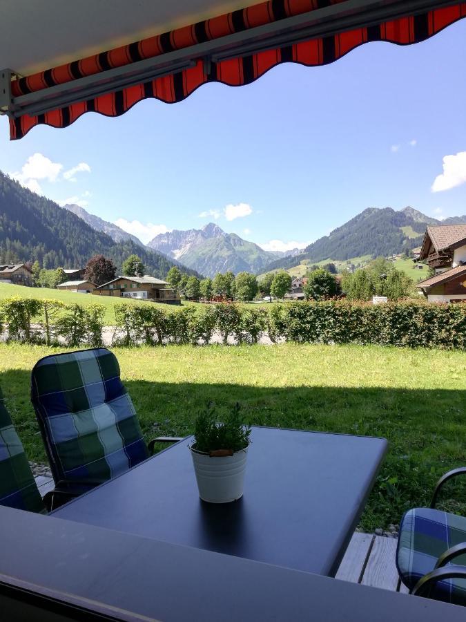 Ferienwohnung Anton Kuenzler รีซแลร์น ภายนอก รูปภาพ